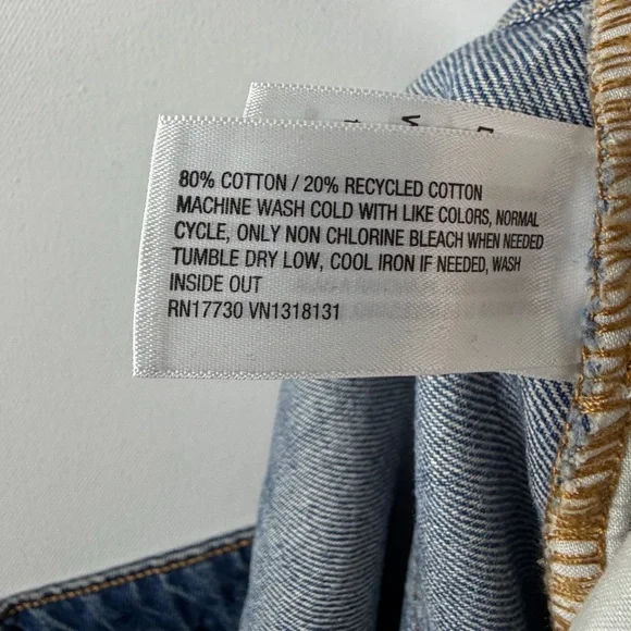 Wild Fable™ Women's Low-Rise Baggy Jeans - Medium Wash 8S - Picture 9 of 11